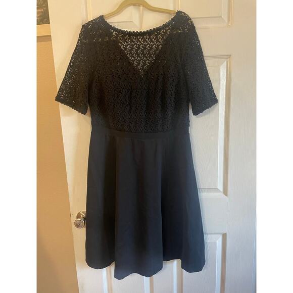 Boden Lisa Ponte Dress in black size 14. - Picture 1 of 15